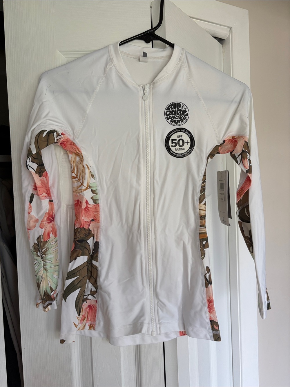 Rip Curl Wet Suit jacket Women’s size 6/small